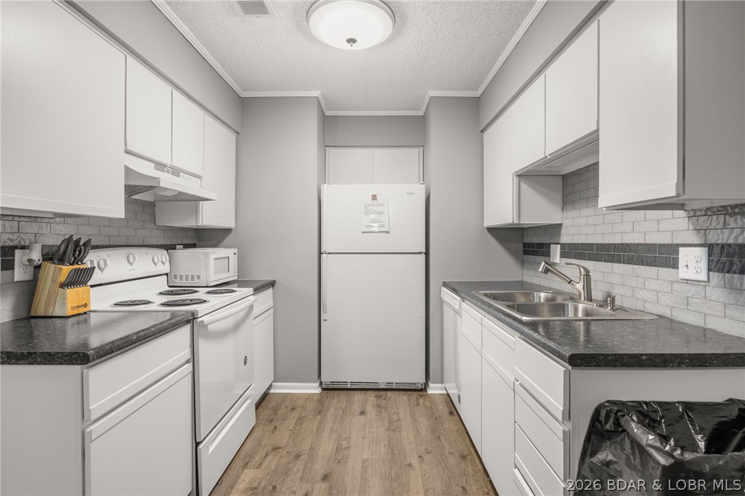 Maywood Estates Condominium - Residential