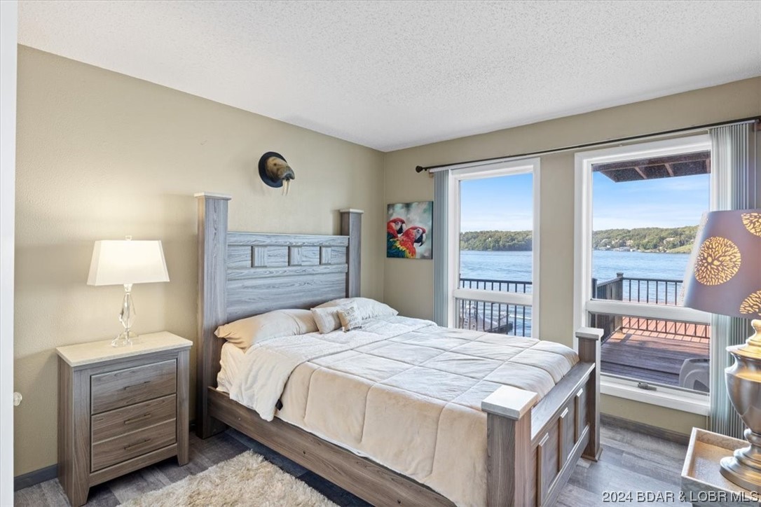 Osage Beach, Missouri 65065, United States, 4 Bedrooms Bedrooms, ,3 BathroomsBathrooms,Residential,Contingent,65292