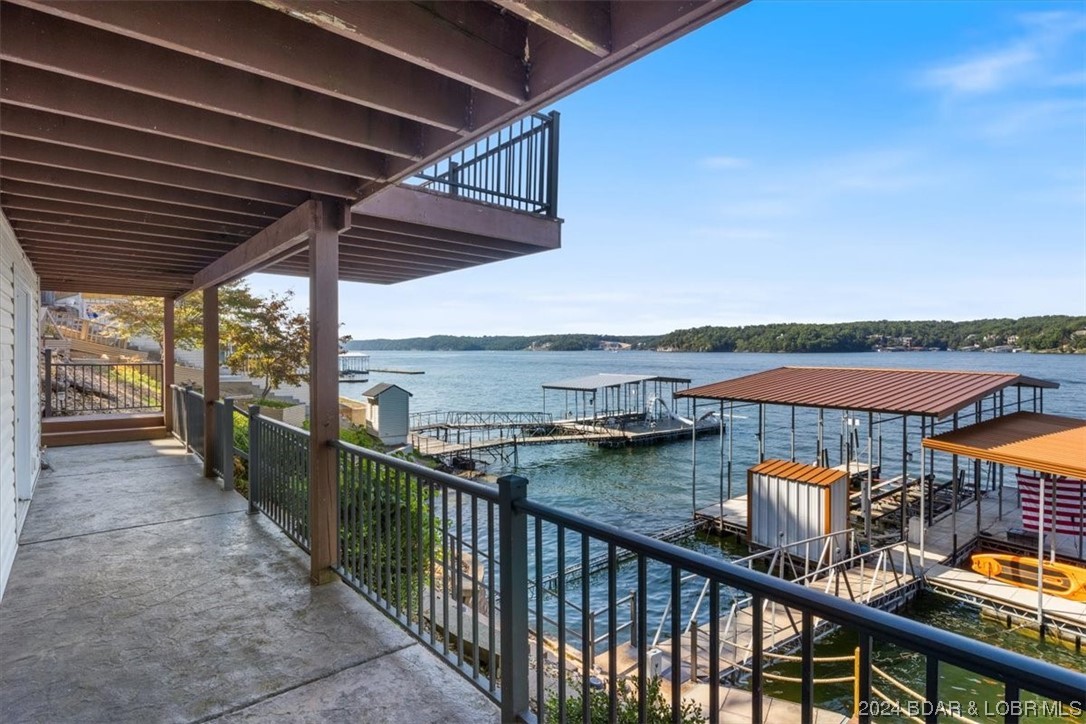 Osage Beach, Missouri 65065, United States, 4 Bedrooms Bedrooms, ,3 BathroomsBathrooms,Residential,Contingent,65292