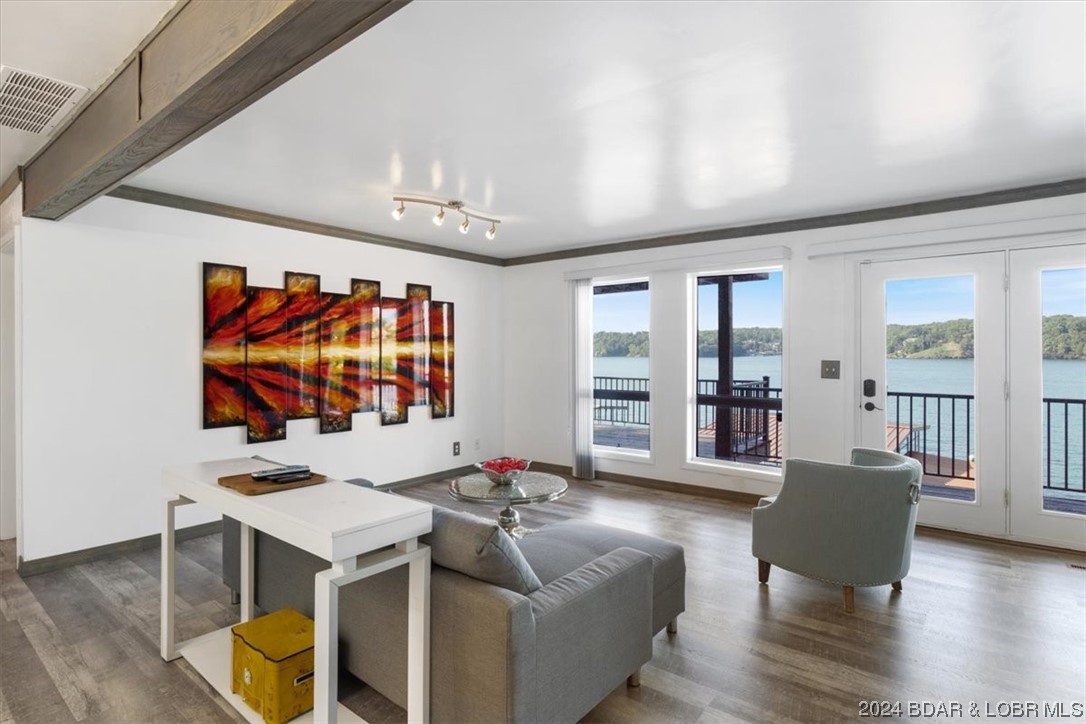 Osage Beach, Missouri 65065, United States, 4 Bedrooms Bedrooms, ,3 BathroomsBathrooms,Residential,Contingent,65292