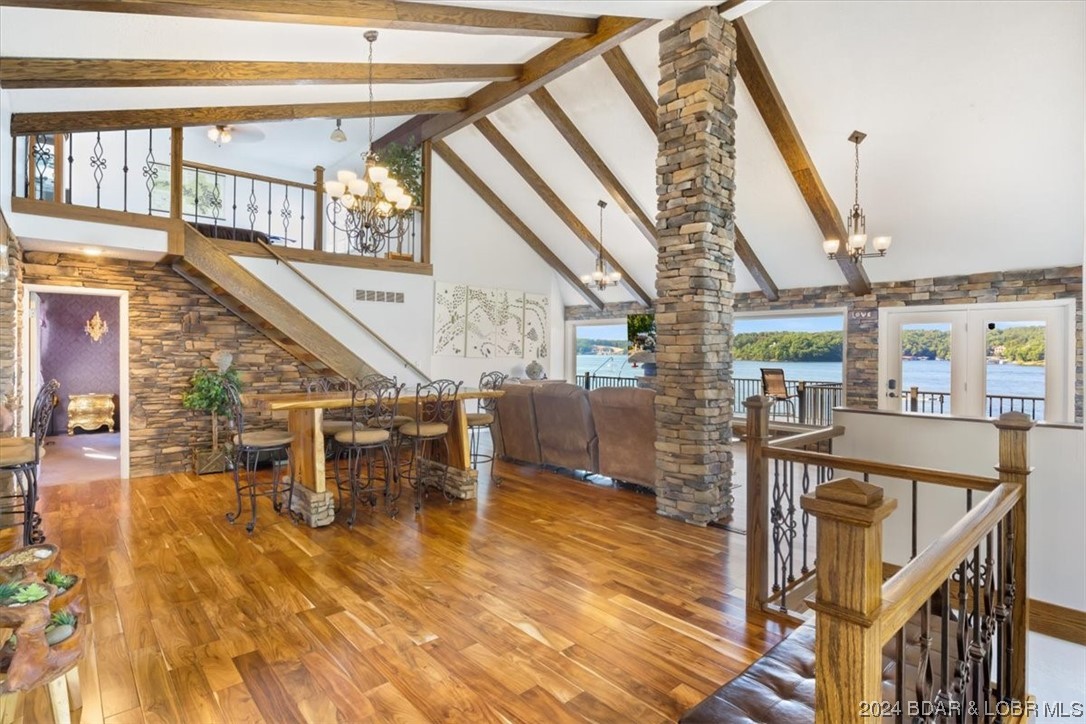 Osage Beach, Missouri 65065, United States, 4 Bedrooms Bedrooms, ,3 BathroomsBathrooms,Residential,Contingent,65292