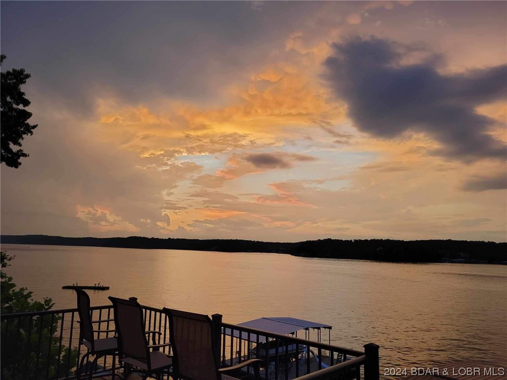 Osage Beach, Missouri 65065, United States, 4 Bedrooms Bedrooms, ,3 BathroomsBathrooms,Residential,Contingent,65292