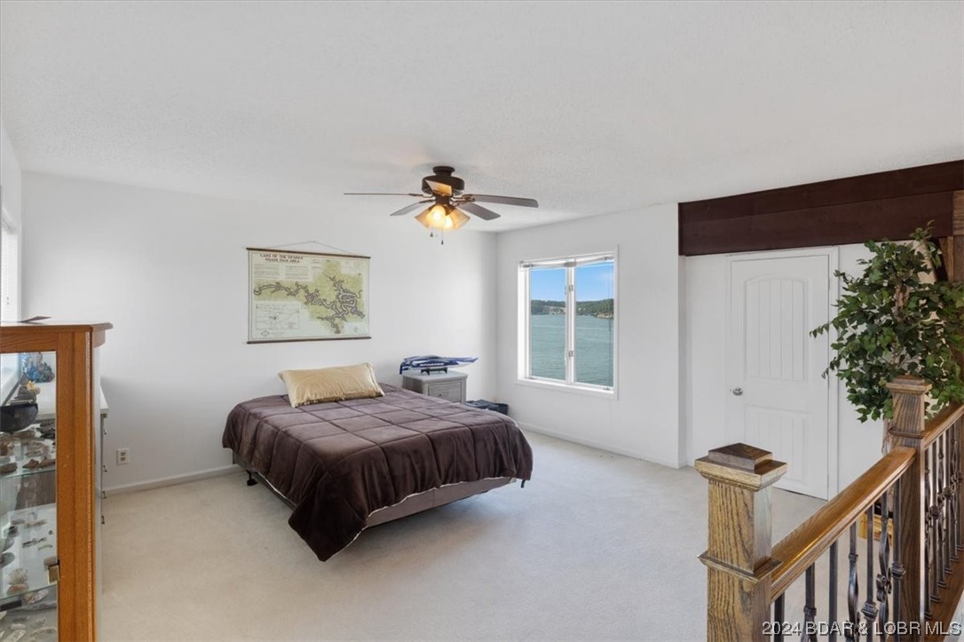 Osage Beach, Missouri 65065, United States, 4 Bedrooms Bedrooms, ,3 BathroomsBathrooms,Residential,Contingent,65292