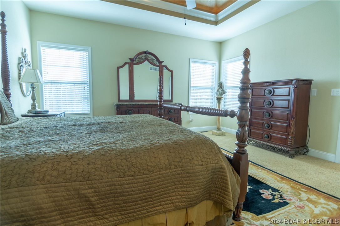 Four Seasons, Missouri 65049, United States, 4 Bedrooms Bedrooms, ,4 BathroomsBathrooms,Residential,Contingent,67412