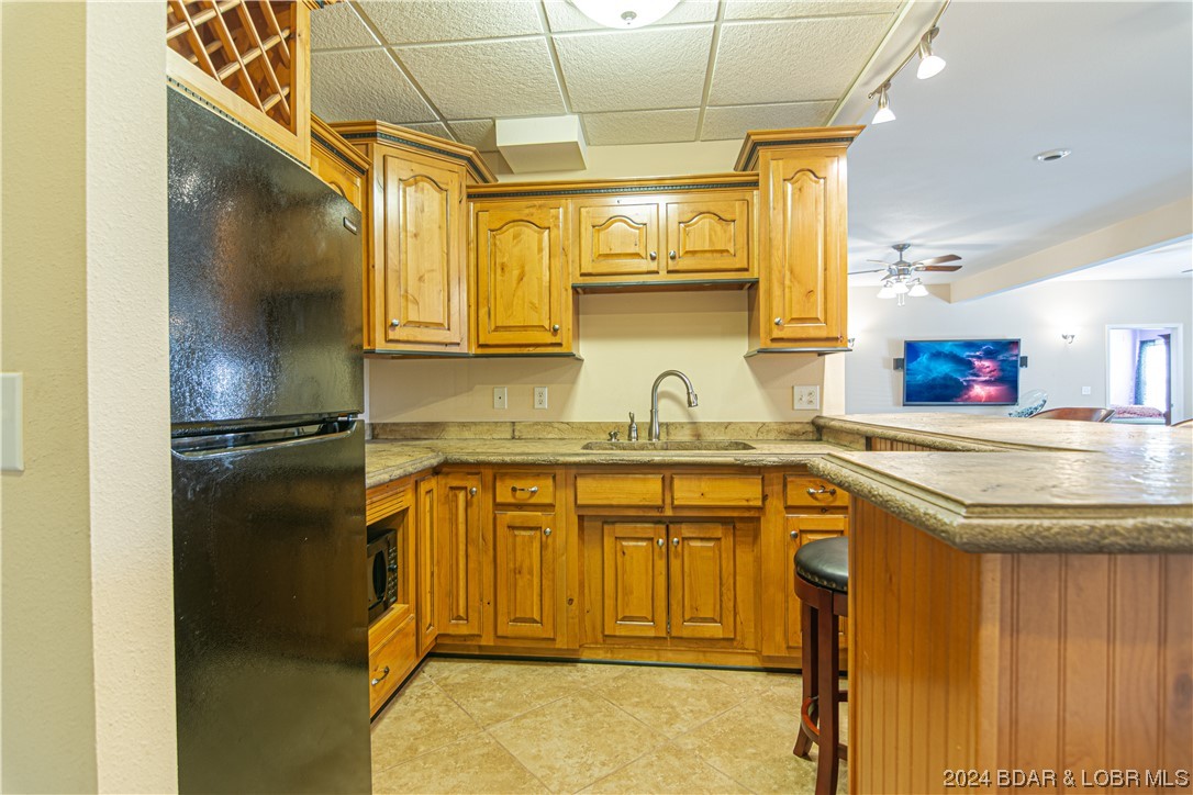 Four Seasons, Missouri 65049, United States, 4 Bedrooms Bedrooms, ,4 BathroomsBathrooms,Residential,Contingent,67412