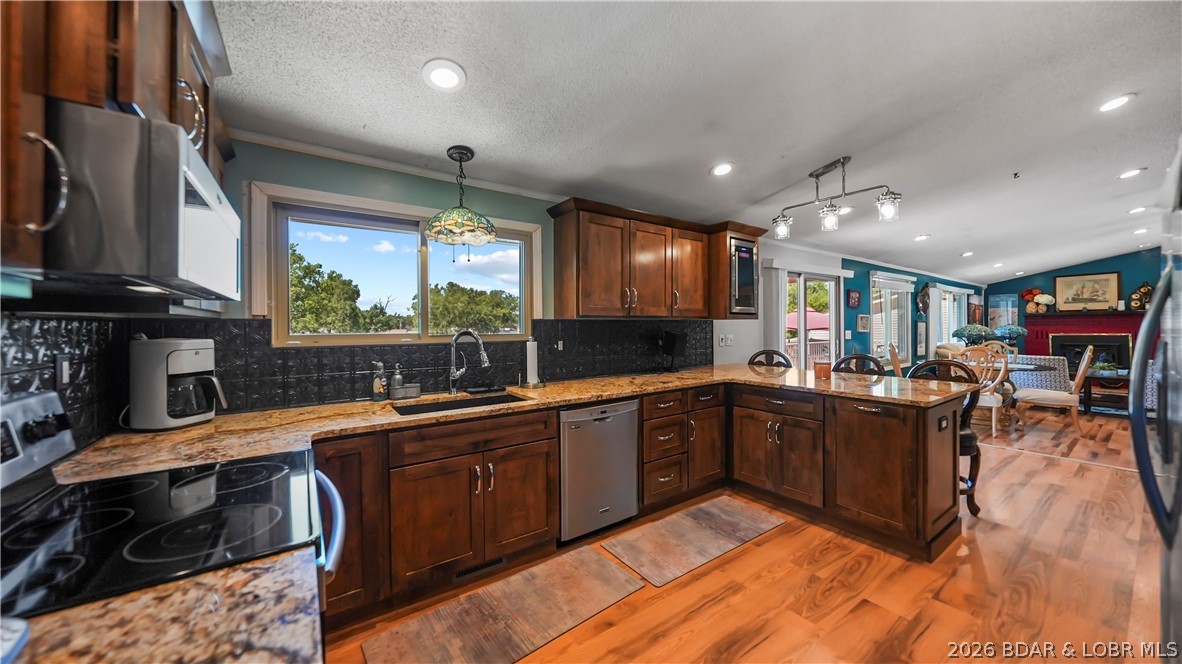 Shady Point - Residential