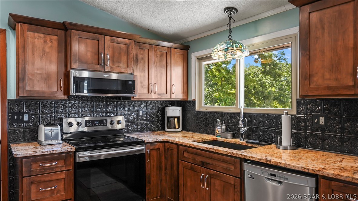 Shady Point - Residential