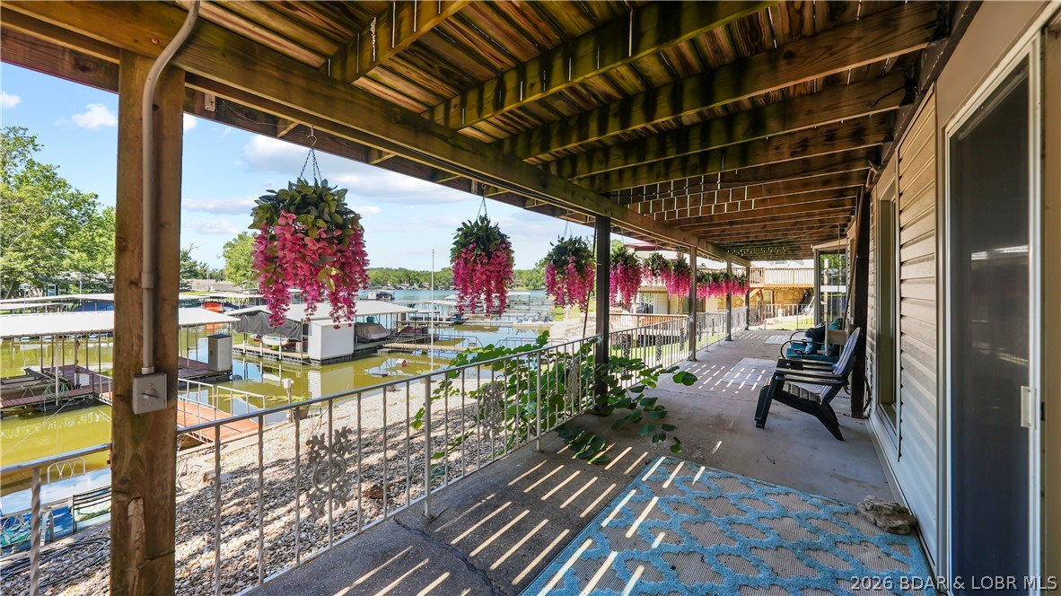 Shady Point - Residential