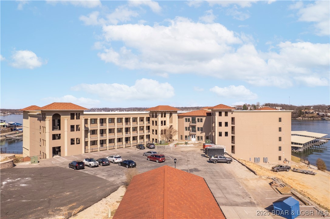 Osage Beach, Missouri 65065, United States, 4 Bedrooms Bedrooms, ,4 BathroomsBathrooms,Residential,Active,195952