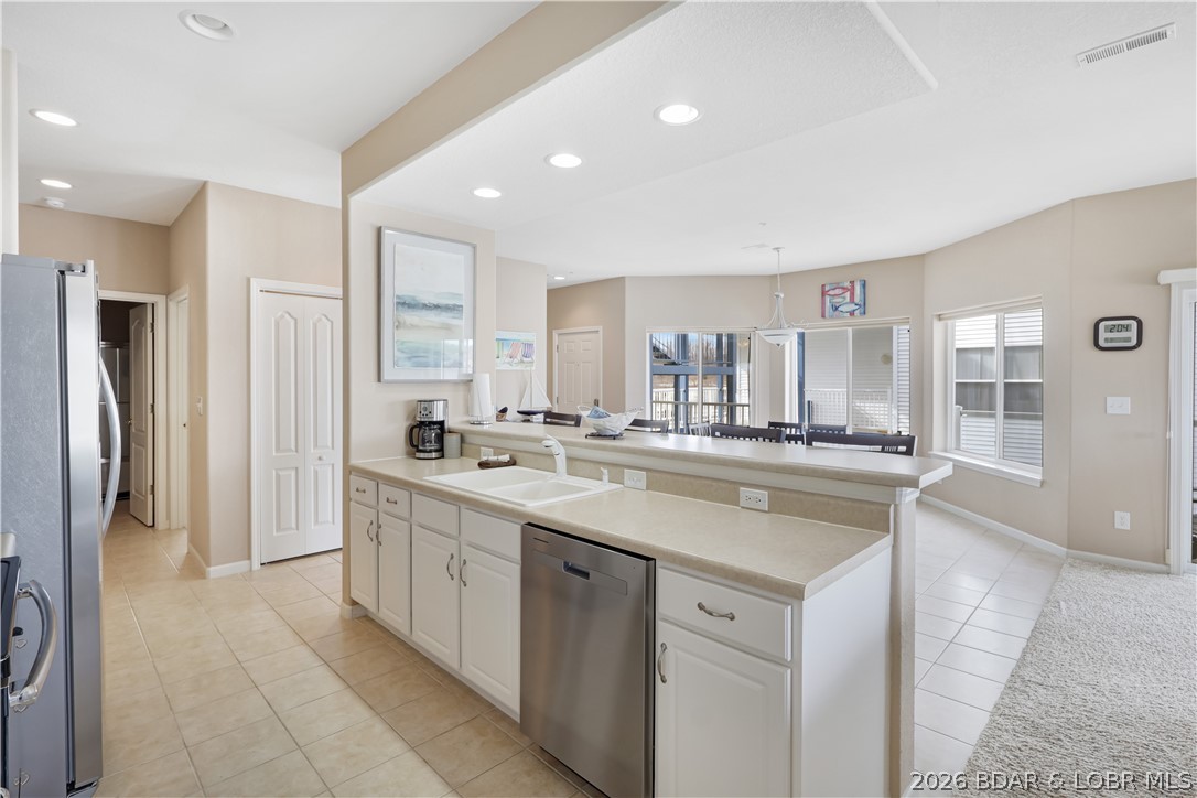 Monarch Cove Condominium - Residential