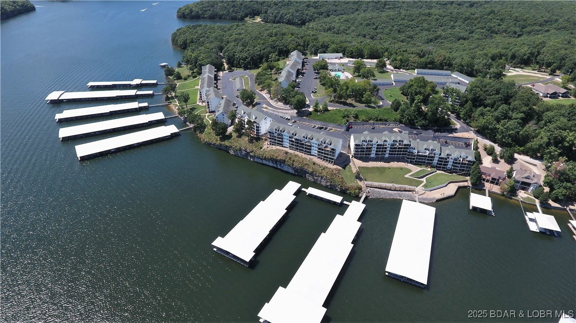 Park Place On The Lake - Residential