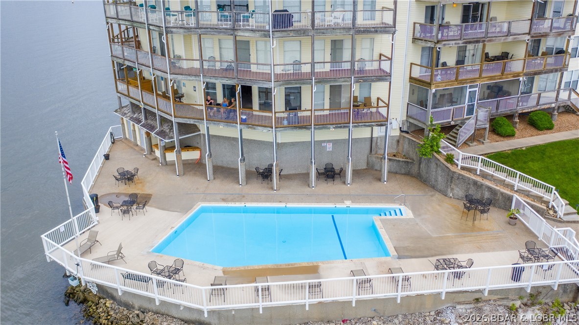 Ledges - Residential