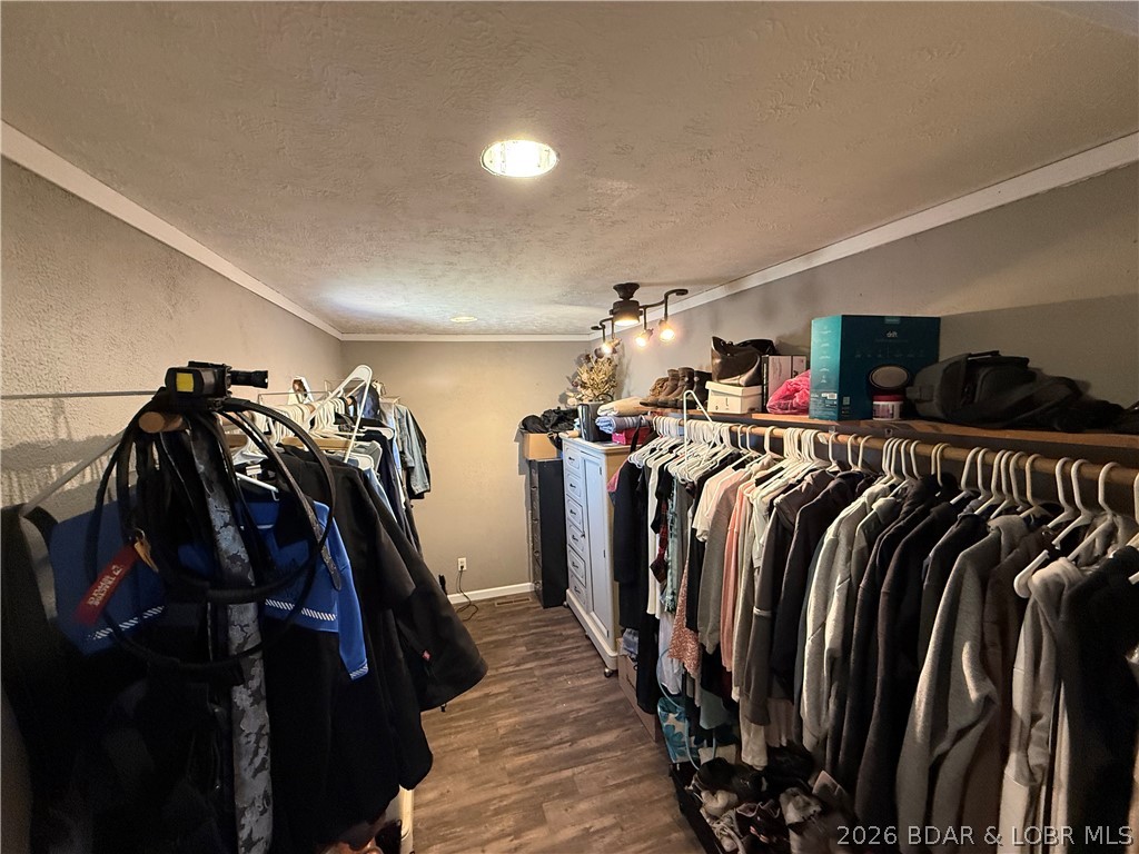 Lakewood Beach - Residential