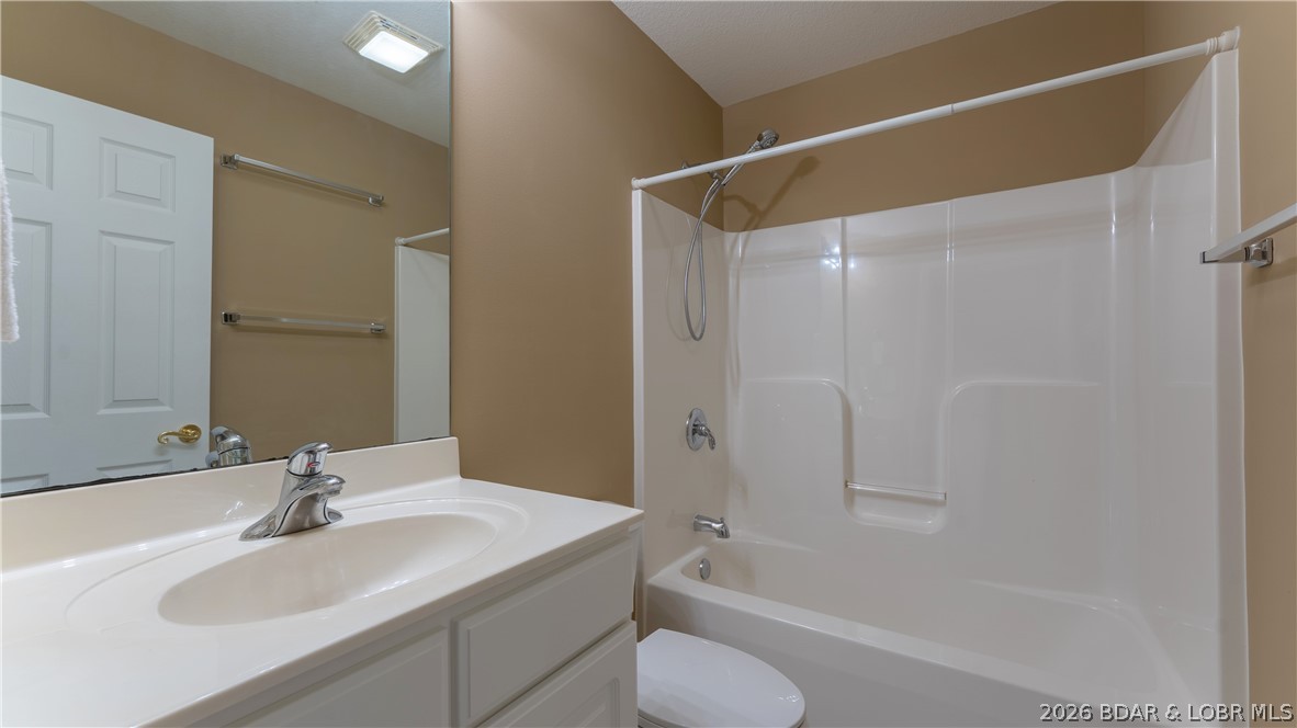 Villas at Grand Glaize - Residential