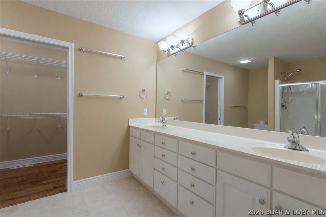 Villas at Grand Glaize - Residential