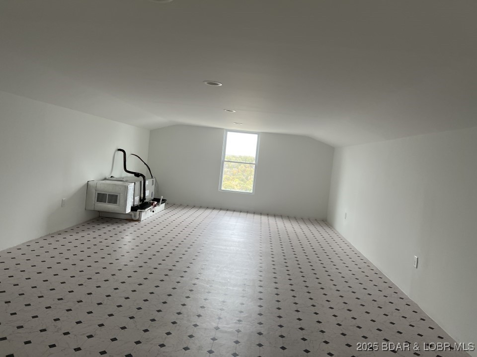 Ivy Bend - Residential