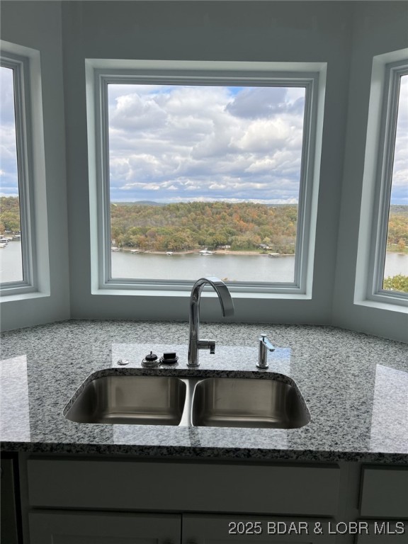 Ivy Bend - Residential