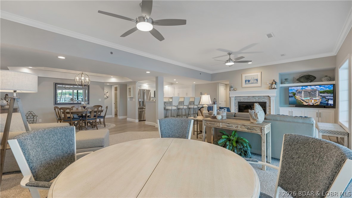 Lighthouse Pointe Condominium - Residential