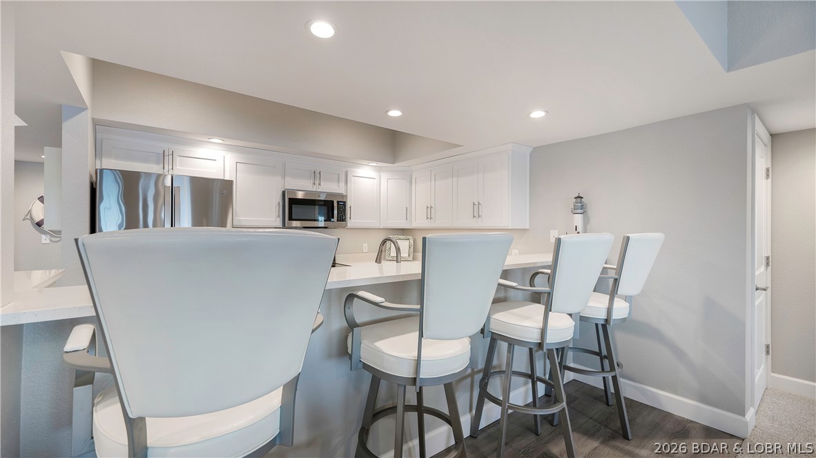 Lighthouse Pointe Condominium - Residential