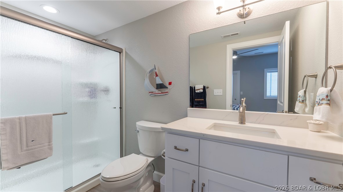 Lighthouse Pointe Condominium - Residential