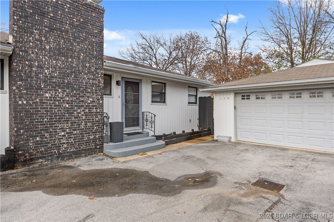 Arrowhead Beach Club - Residential