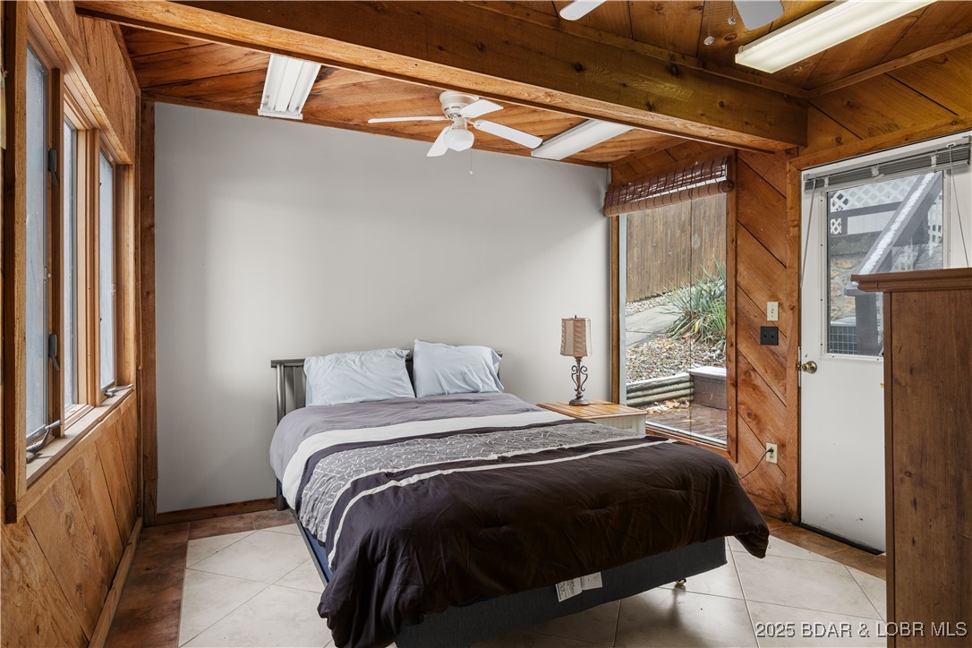 Arrowhead Beach Club - Residential