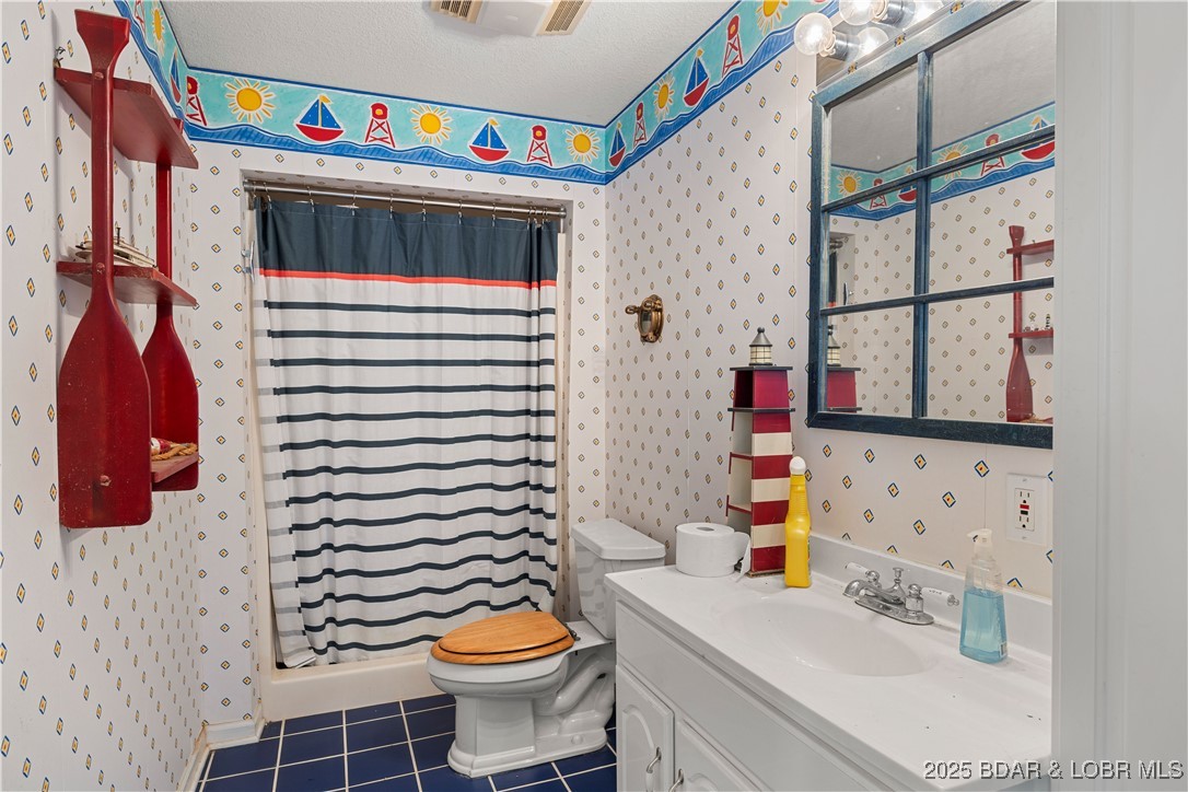 Arrowhead Beach Club - Residential