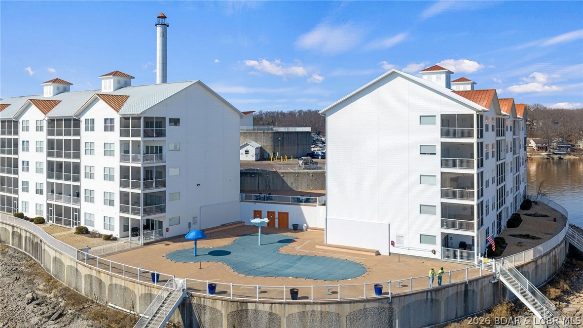 Isla Del Sol - Residential