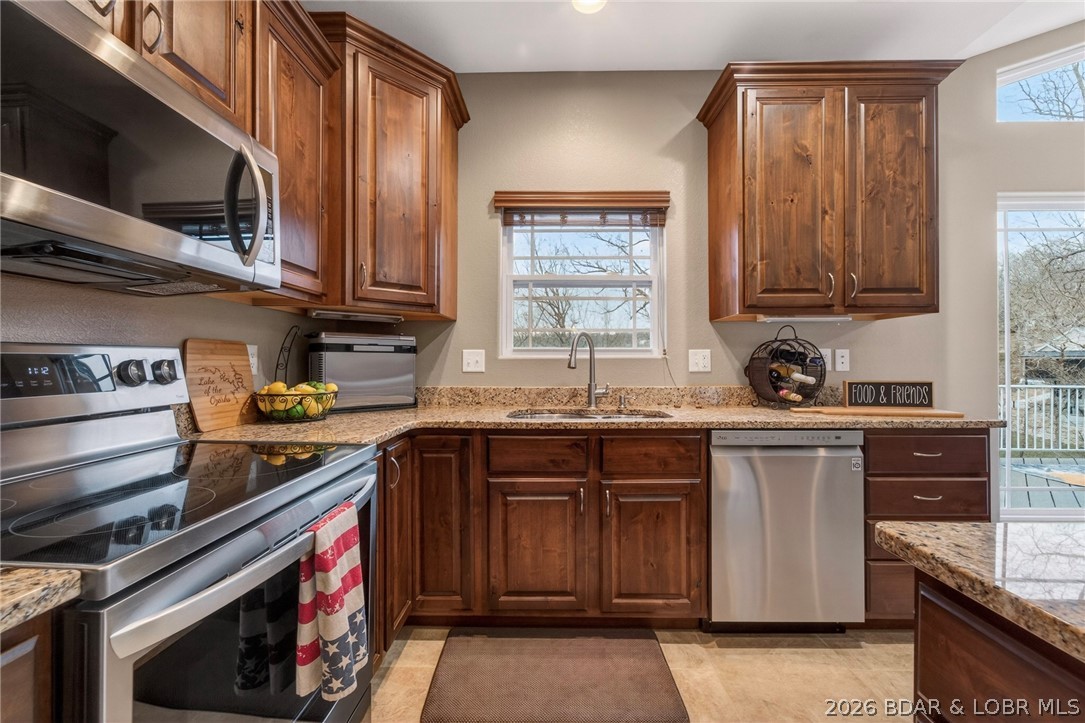 Beacon Pointe - Residential