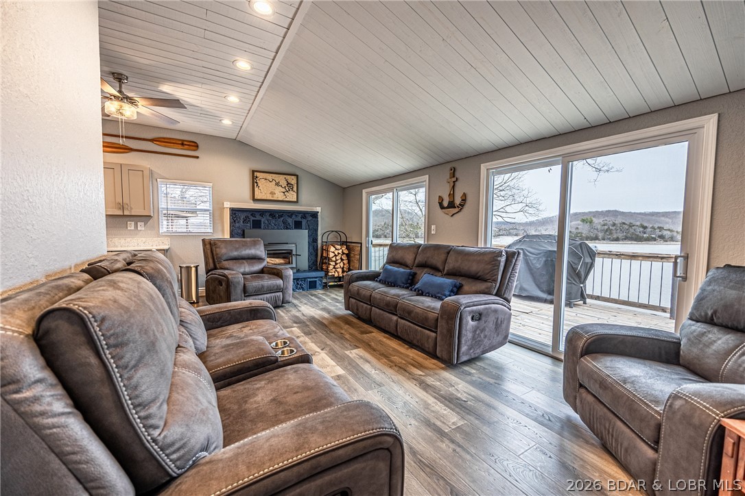 Duncans Point - Residential