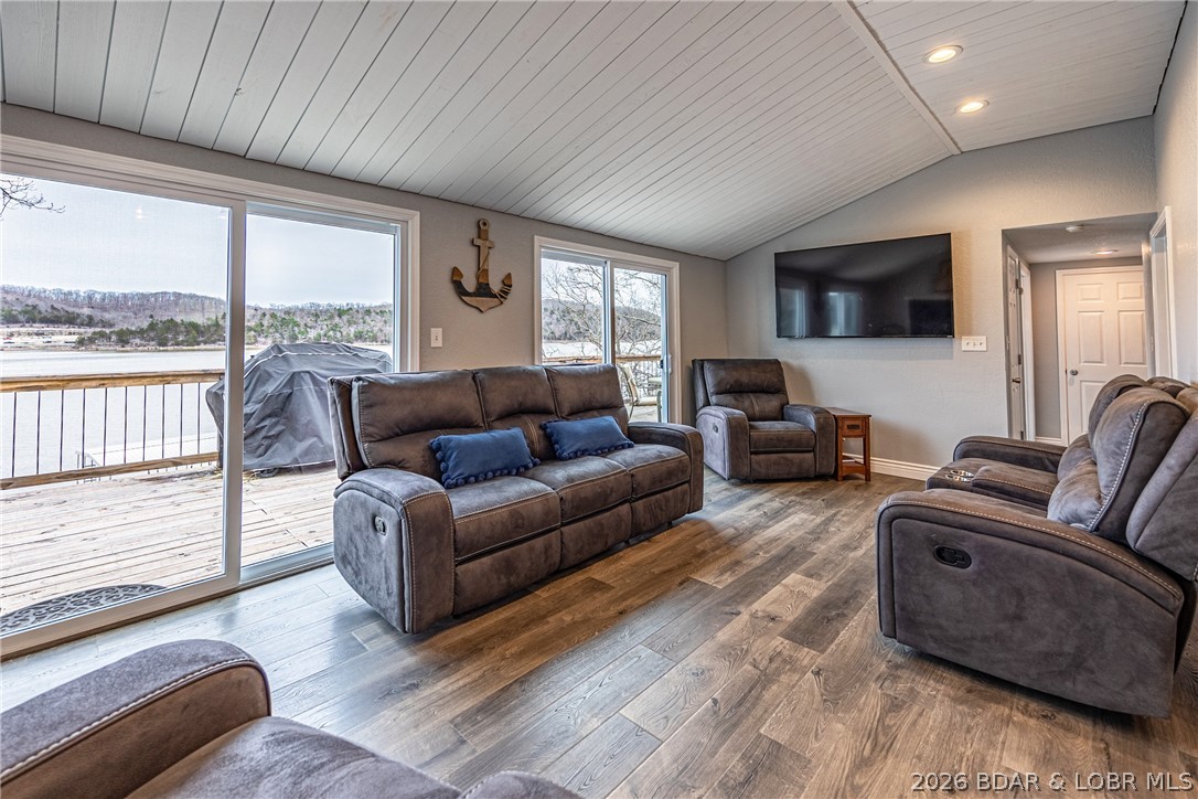 Duncans Point - Residential