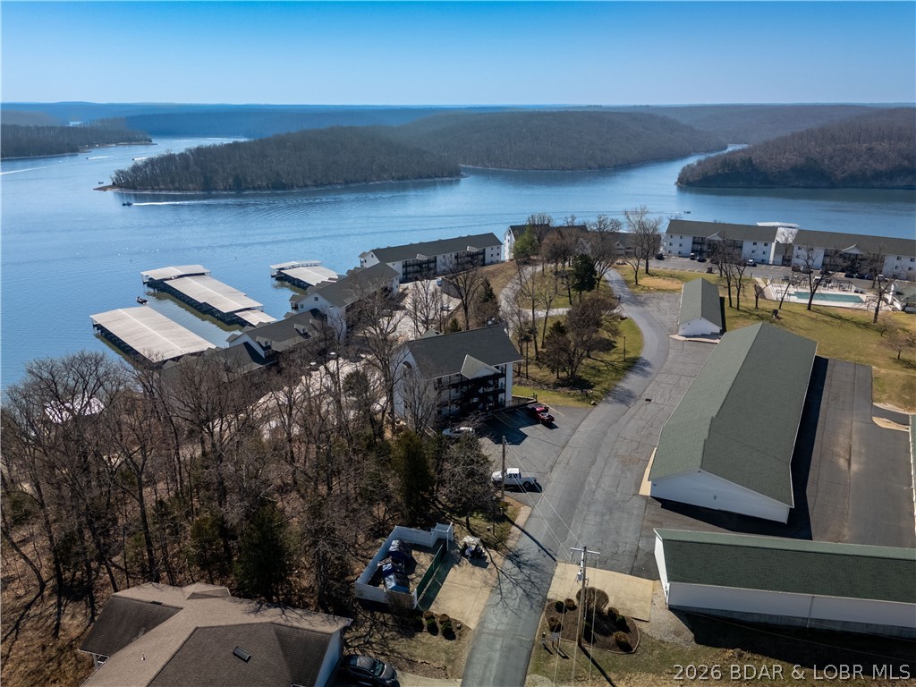 Park Place On The Lake - Residential