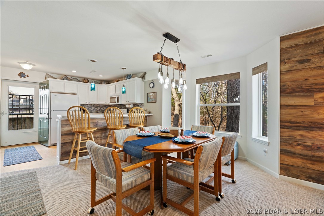 Park Place On The Lake - Residential