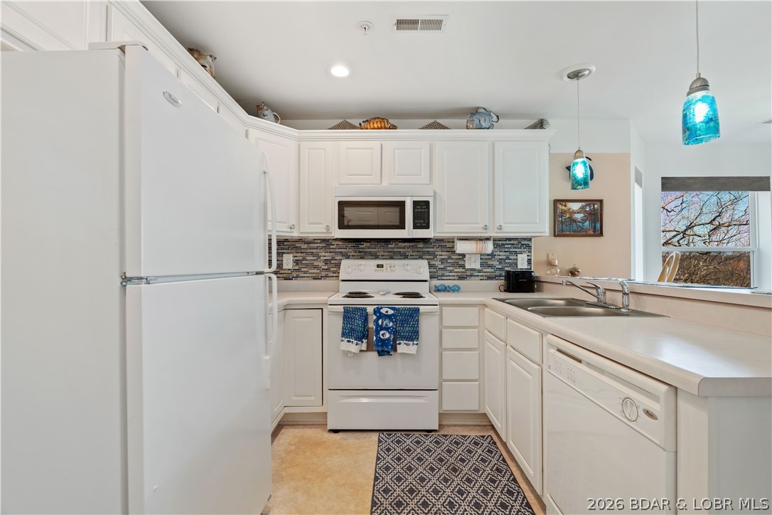 Park Place On The Lake - Residential