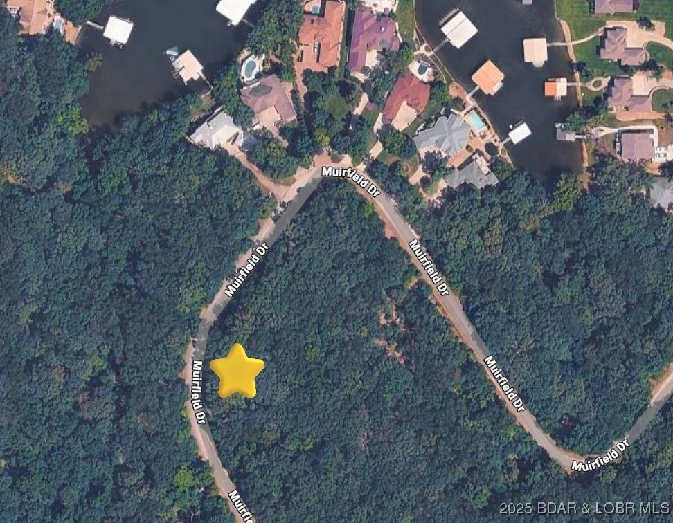 Heritage Isle - Land