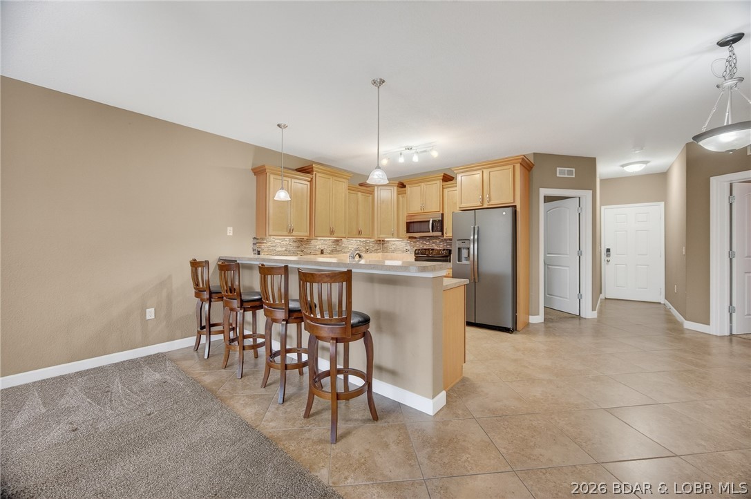 Sunset Palms Condominium - Residential