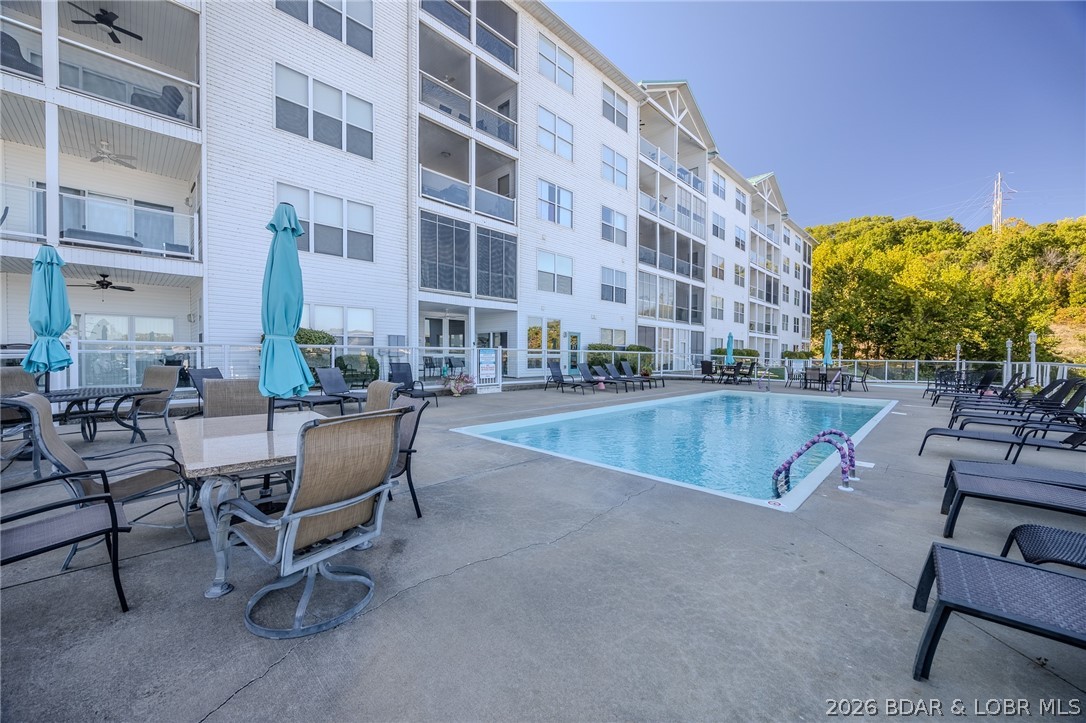 Sunset Palms Condominium - Residential