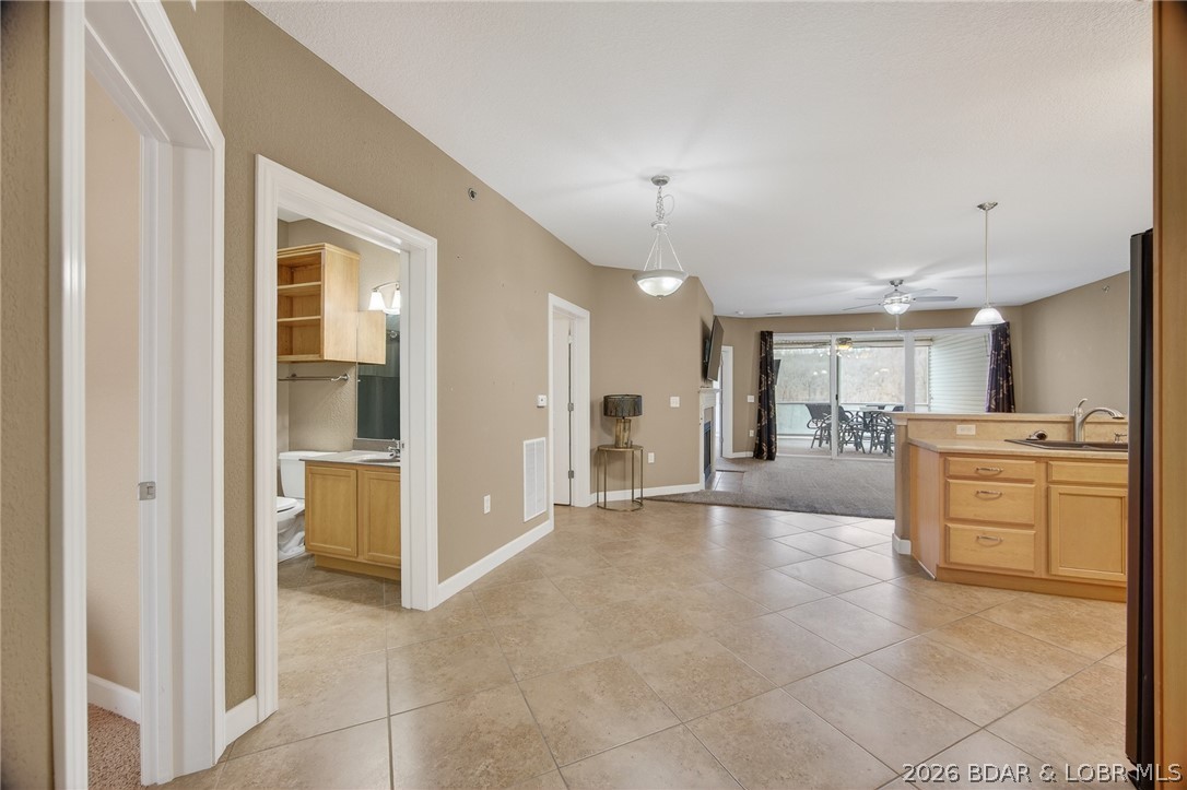 Sunset Palms Condominium - Residential