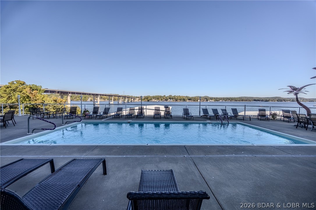 Sunset Palms Condominium - Residential