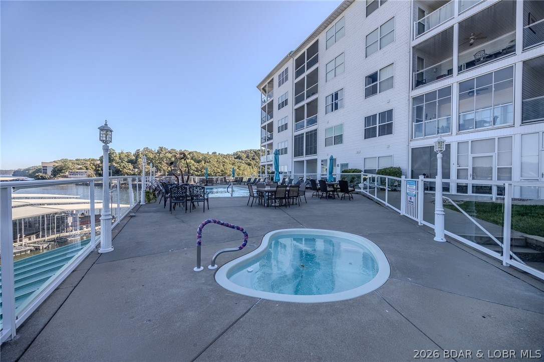 Sunset Palms Condominium - Residential