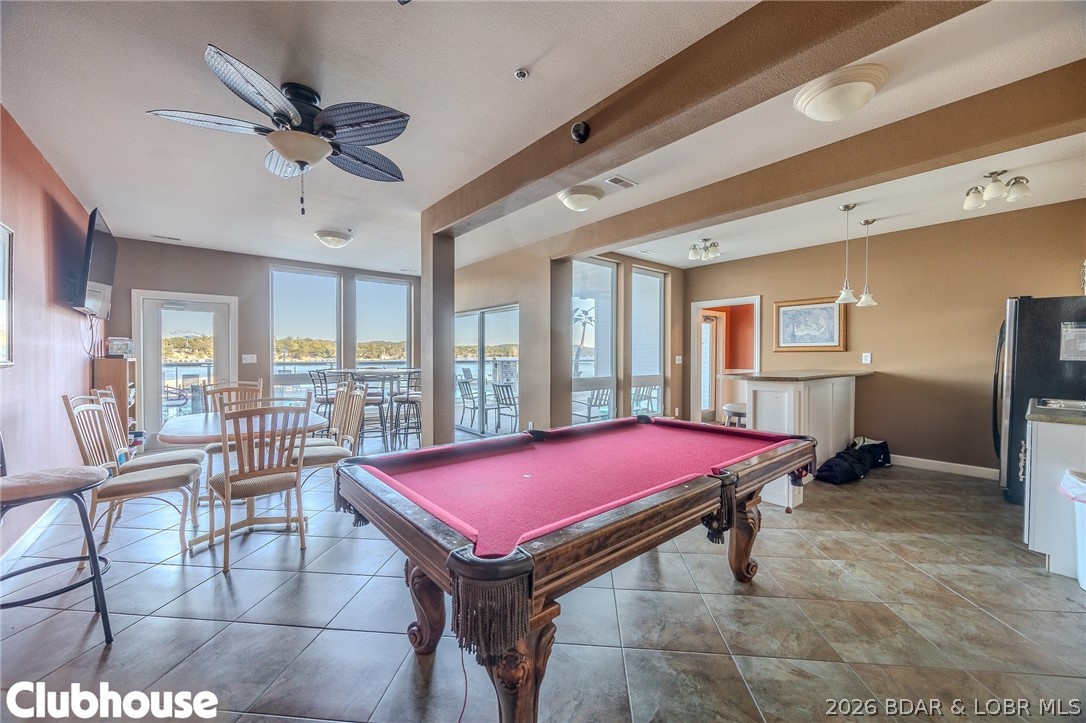 Sunset Palms Condominium - Residential