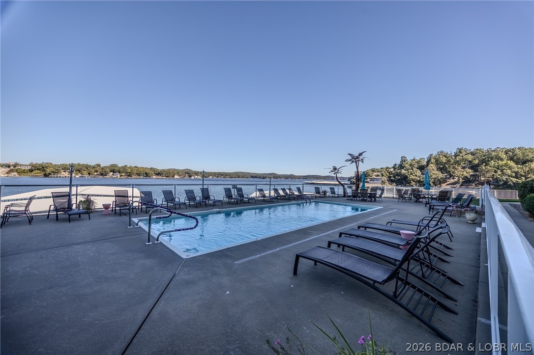 Sunset Palms Condominium - Residential