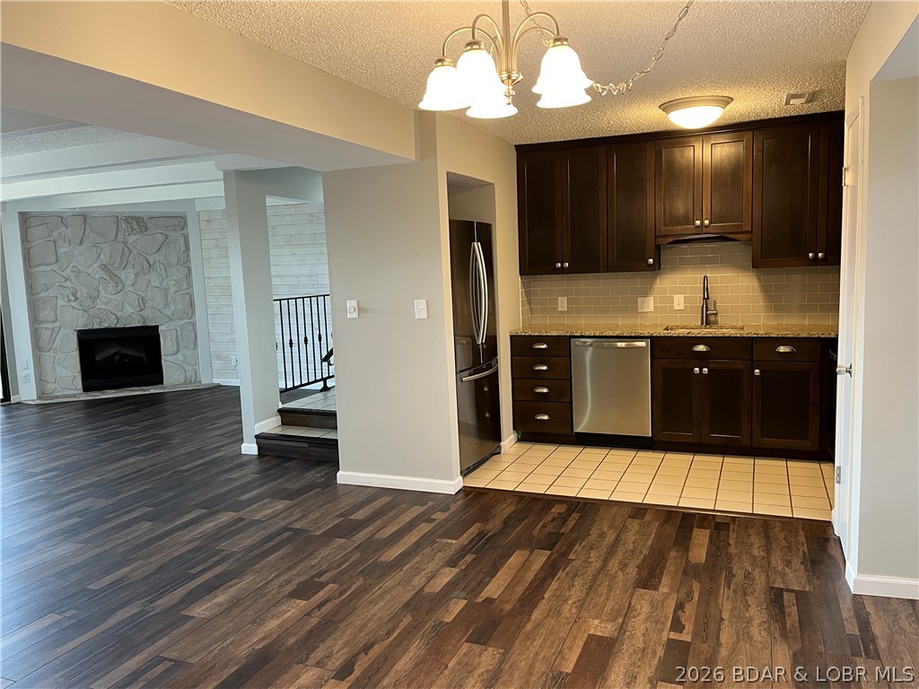 Waters Edge Condominium - Residential