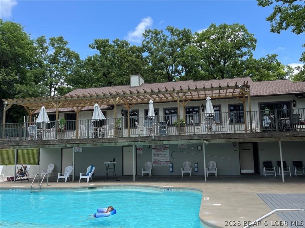 Waters Edge Condominium - Residential