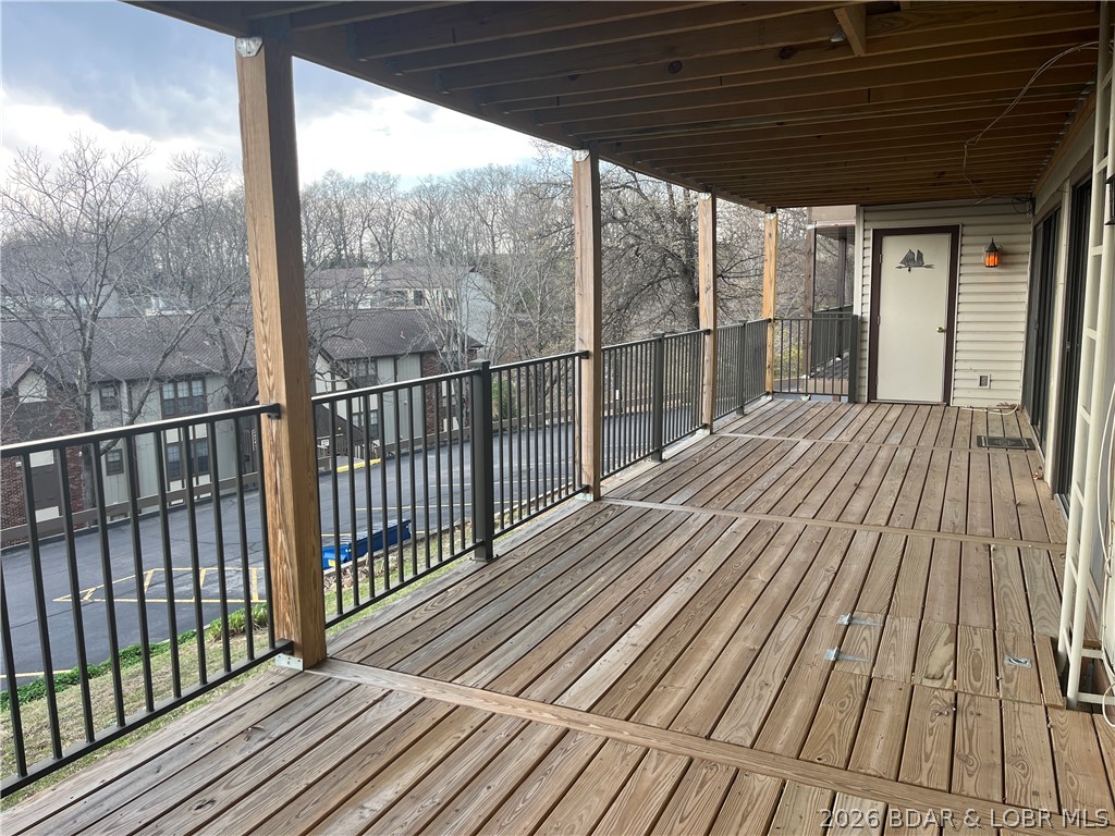 Waters Edge Condominium - Residential