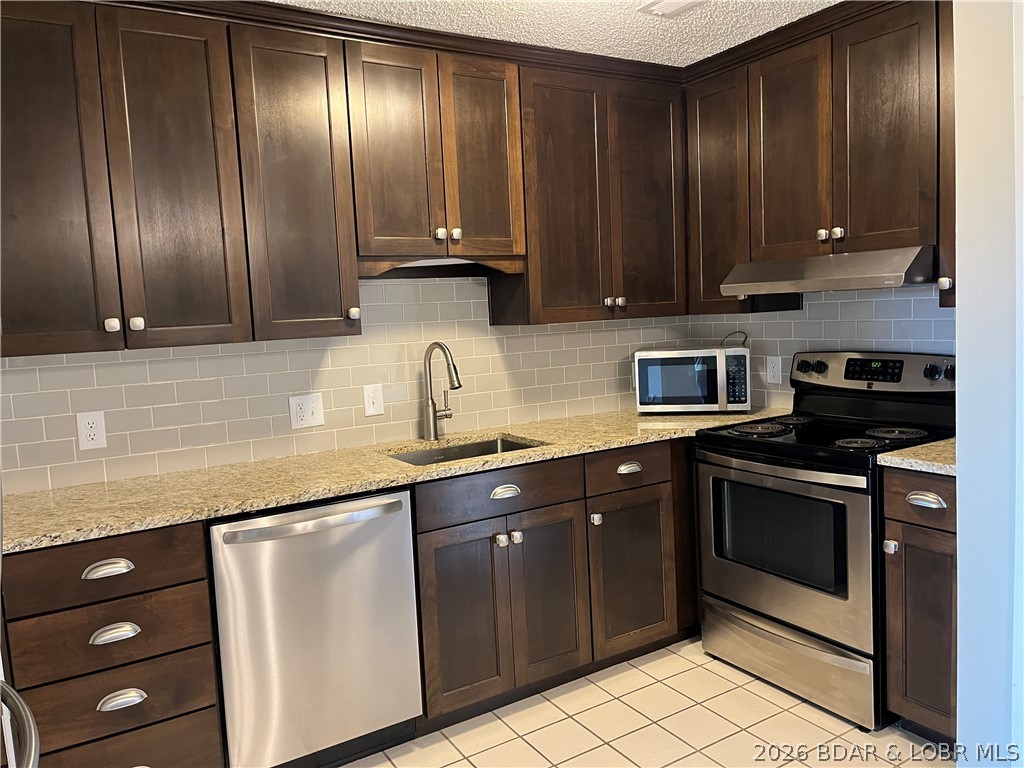 Waters Edge Condominium - Residential