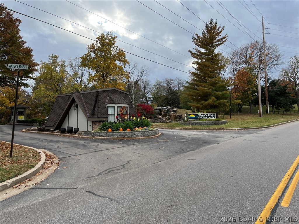 Waters Edge Condominium - Residential