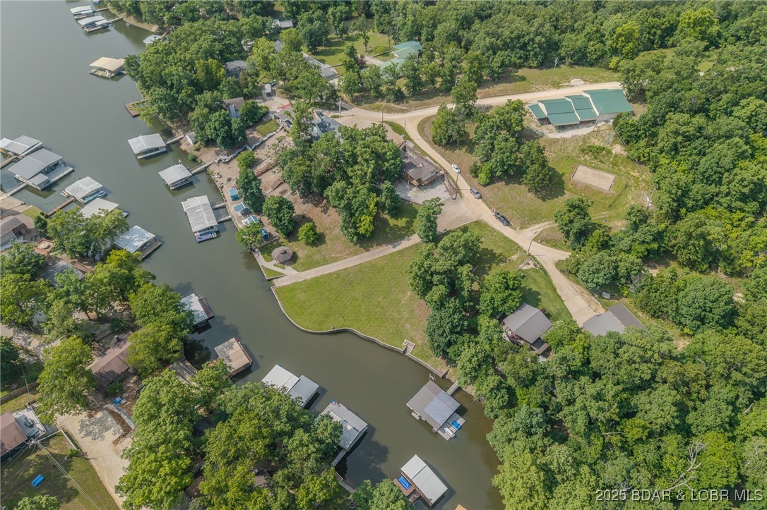 English Garden On Lk - Land