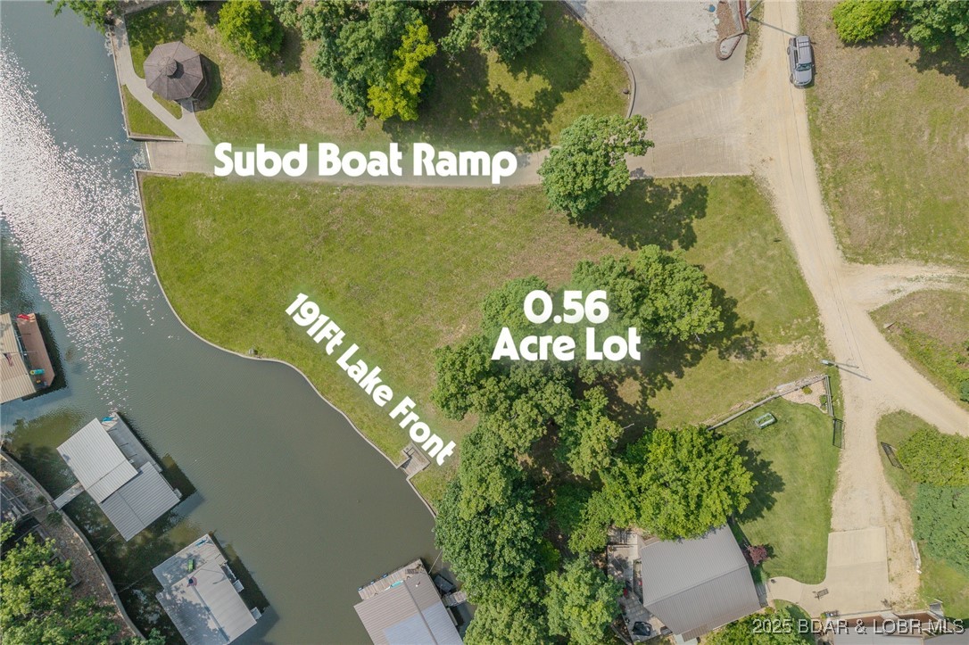 English Garden On Lk - Land