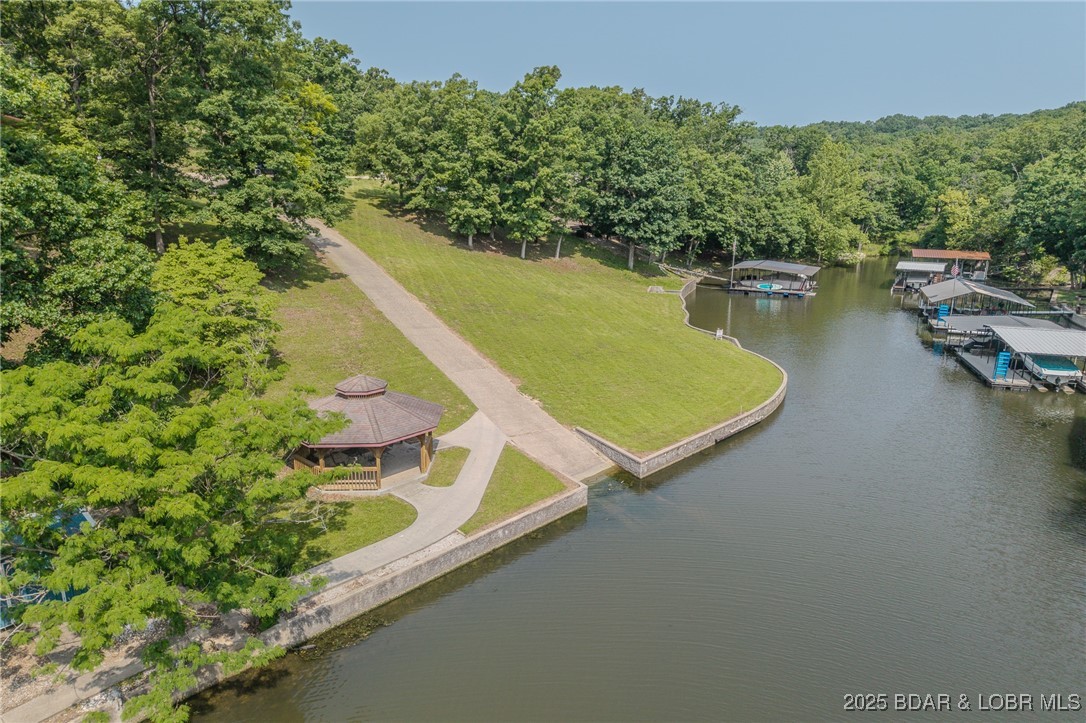 English Garden On Lk - Land